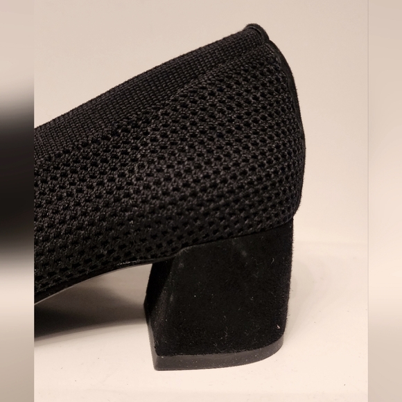 Eileen Fisher Gabby Recycled Stretch Knit Pump in black size 6 - Picture 6 of 13